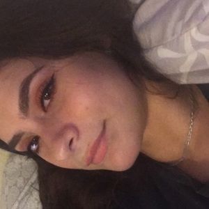 Meet your Posher, Yana